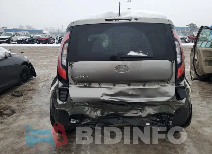 KNDJN2A2XH7448492 Photo# 6