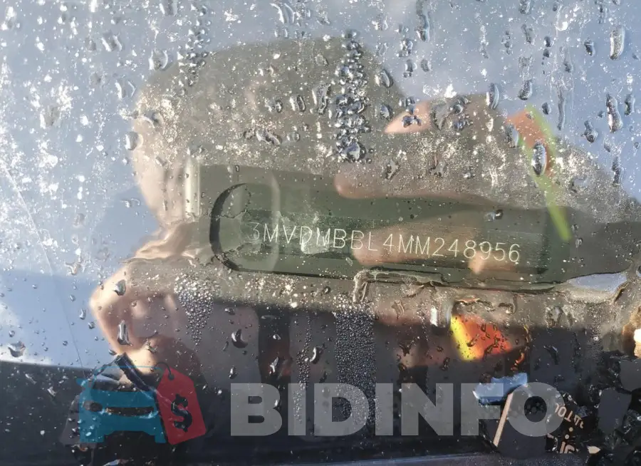 3MVDMBBL4MM248956 Photo# 12