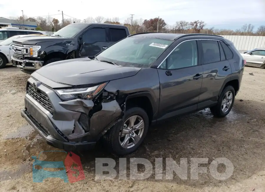 2T3P1RFV5PW389212 Photo# 1
