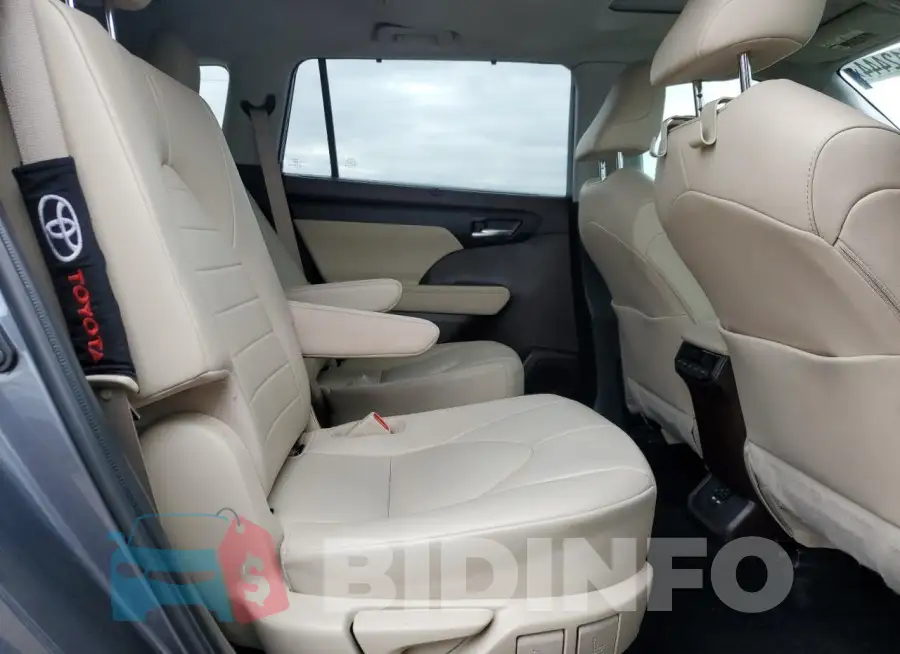 5TDGZRAH2LS017056 Photo# 11