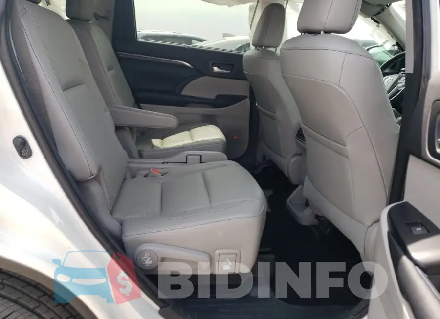 5TDYKRFH9GS145043 Photo# 11