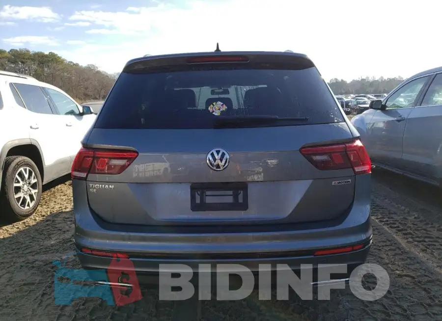 3VV2B7AX2LM127584 Photo# 6