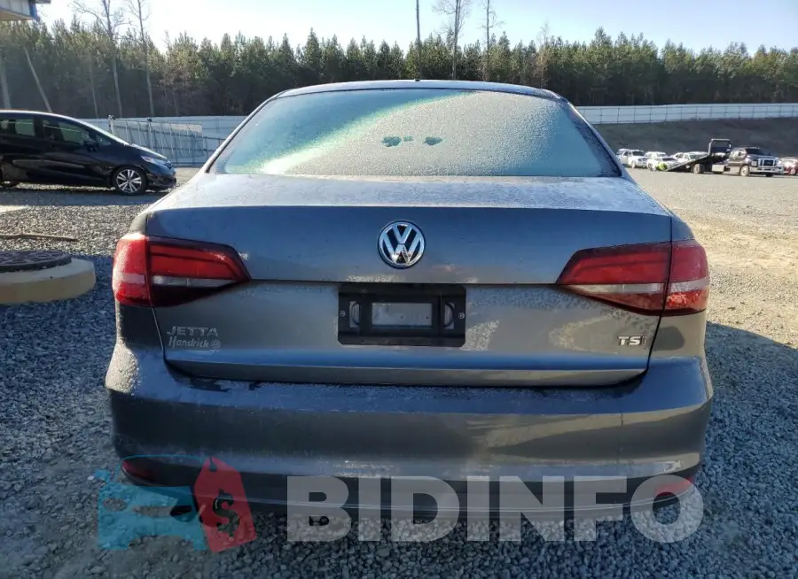 3VW2B7AJ0HM270130 Photo# 6