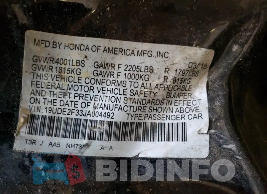 19UDE2F33JA004492 Photo# 12