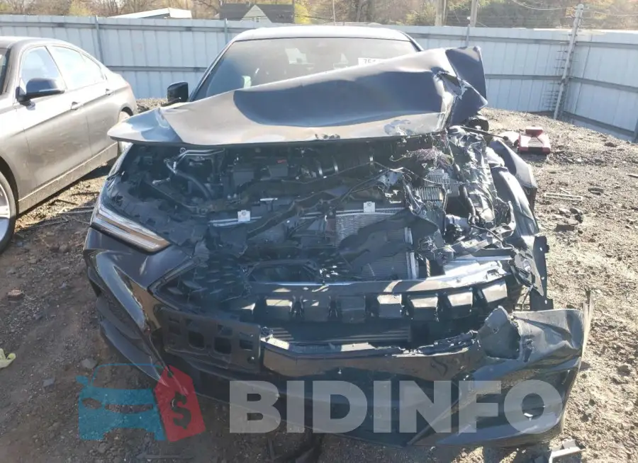 19UUB6F56PA004349 Photo# 5