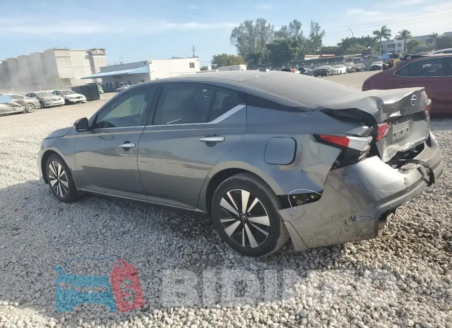 1N4BL4CV5KC146593 Photo# 2