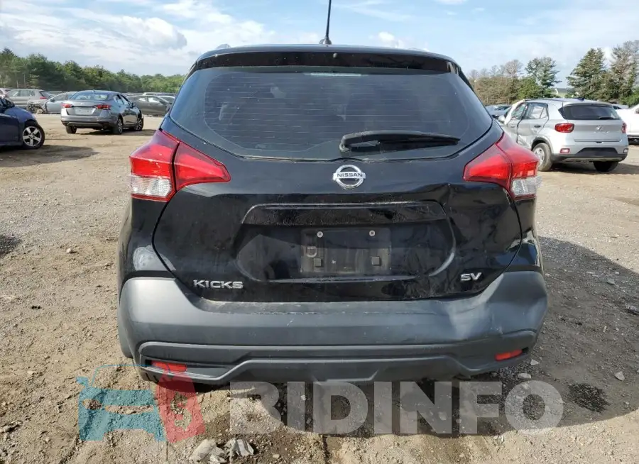 3N1CP5CU4JL529656 Photo# 6