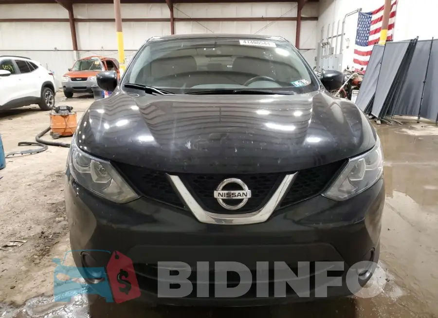 JN1BJ1CR0JW201761 Photo# 5