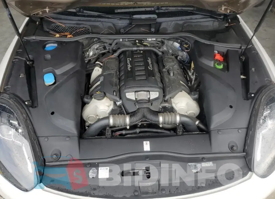 WP1AC2A2XFLA81635 Photo# 12