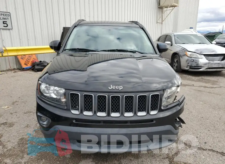 1C4NJCBA4HD187077 Photo# 5