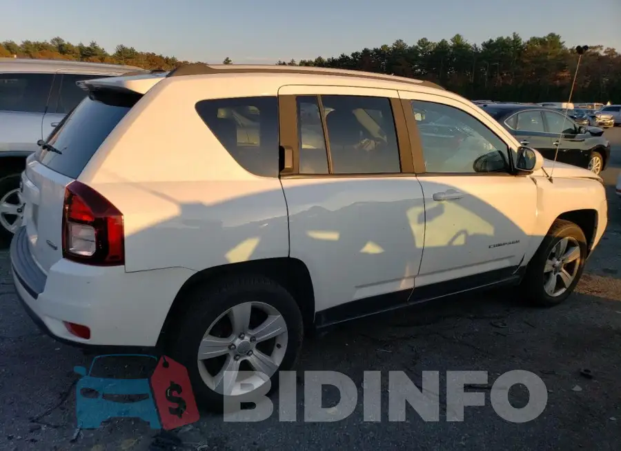 1C4NJDEB0GD617096 Photo# 3