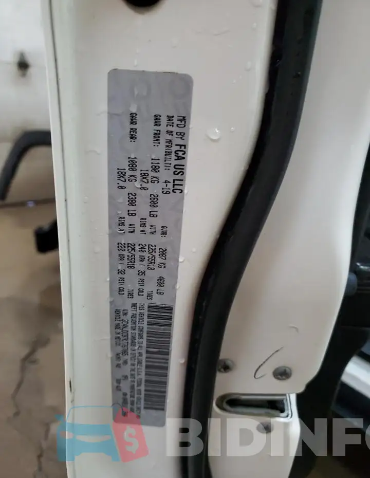 3C4NJDCB7KT767065 Photo# 13