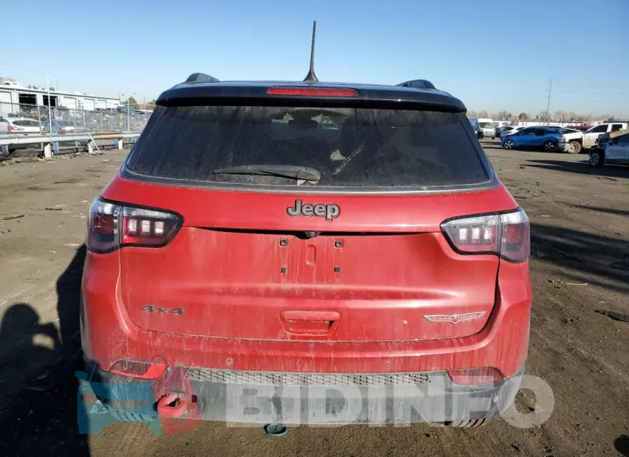 3C4NJDDB1MT501171 Photo# 6