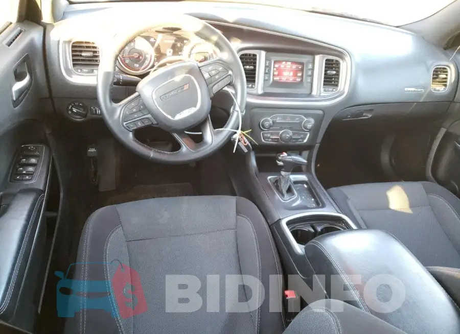 2C3CDXBG4FH840215 Photo# 8