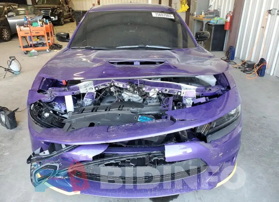 2C3CDXGJ7PH631752 Photo# 5