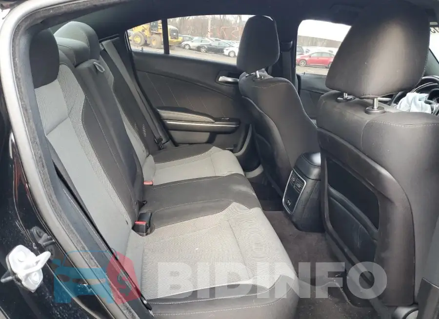 2C3CDXHG6GH330330 Photo# 10