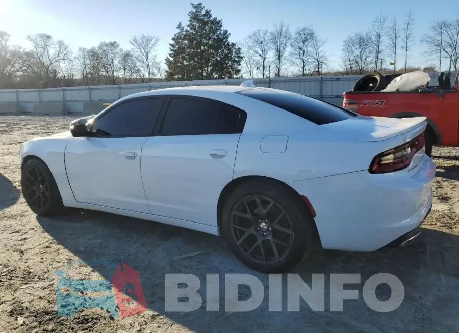 2C3CDXHG8FH832531 Photo# 2