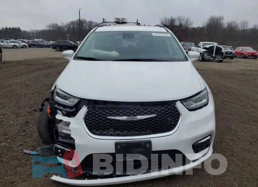 2C4RC1BG7NR141725 Photo# 5