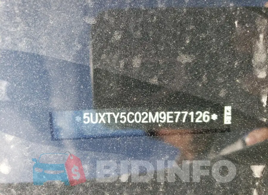 5UXTY5C02M9E77126 Photo# 13