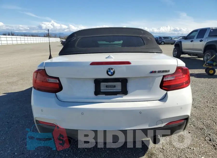 WBA1M1C51FV393487 Photo# 6
