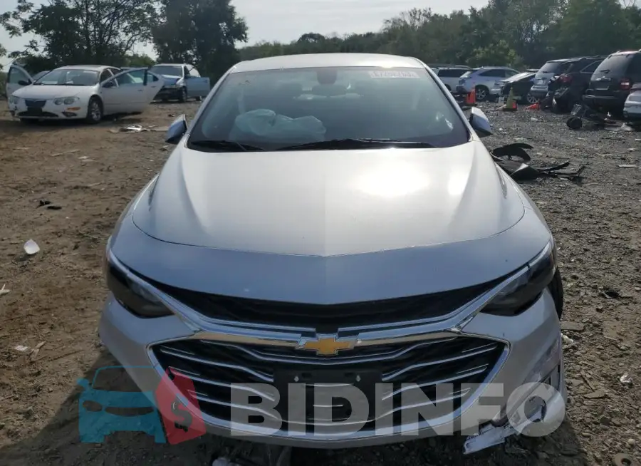 1G1ZD5ST5LF000960 Photo# 5