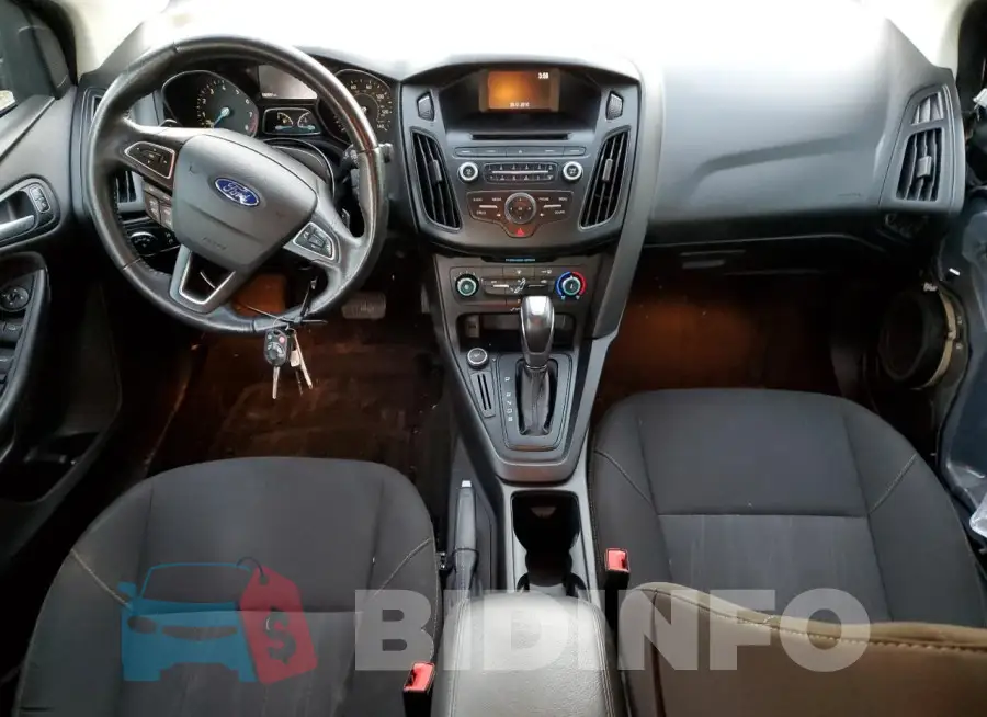 1FADP3F22GL235960 Photo# 8