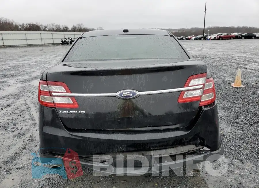 1FAHP2D83FG157425 Photo# 6