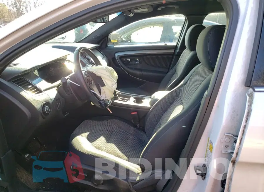 1FAHP2E82JG111169 Photo# 7