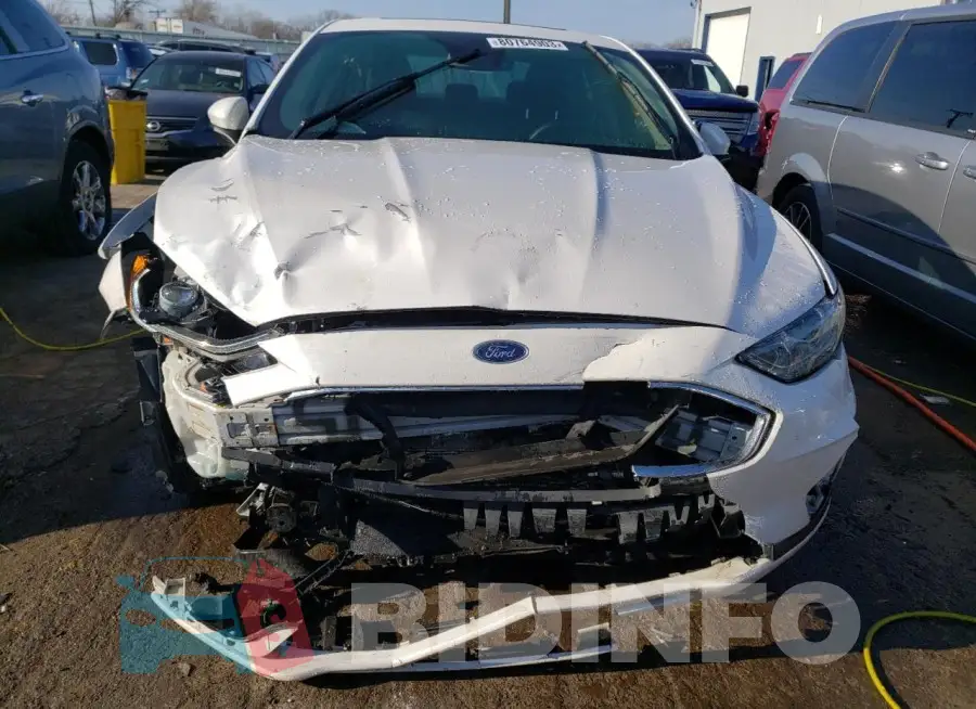 3FA6P0LUXKR164577 Photo# 5