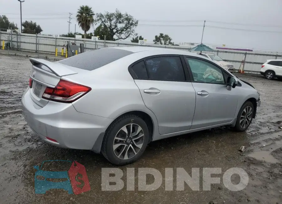 19XFB2F81FE225010 Photo# 3