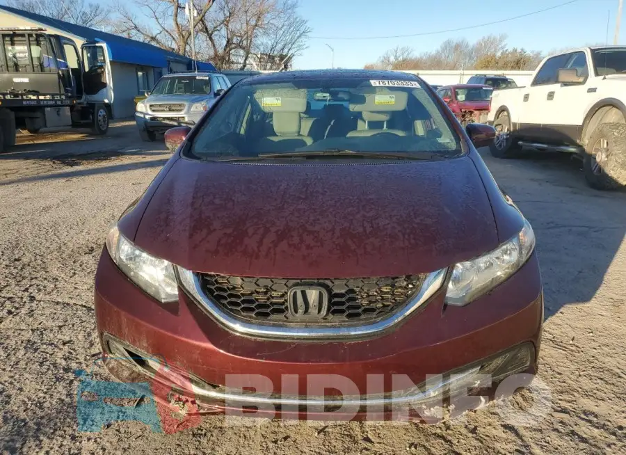 19XFB2F82FE101196 Photo# 5