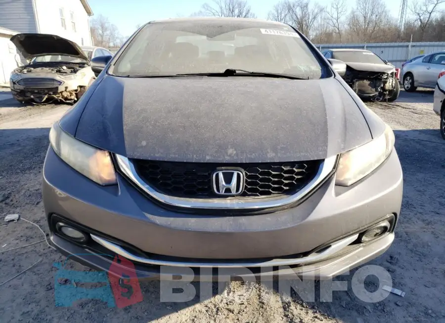 19XFB2F91FE220253 Photo# 5