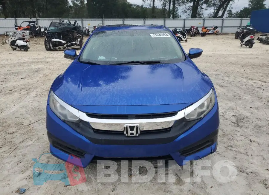 19XFC2F70HE012296 Photo# 5