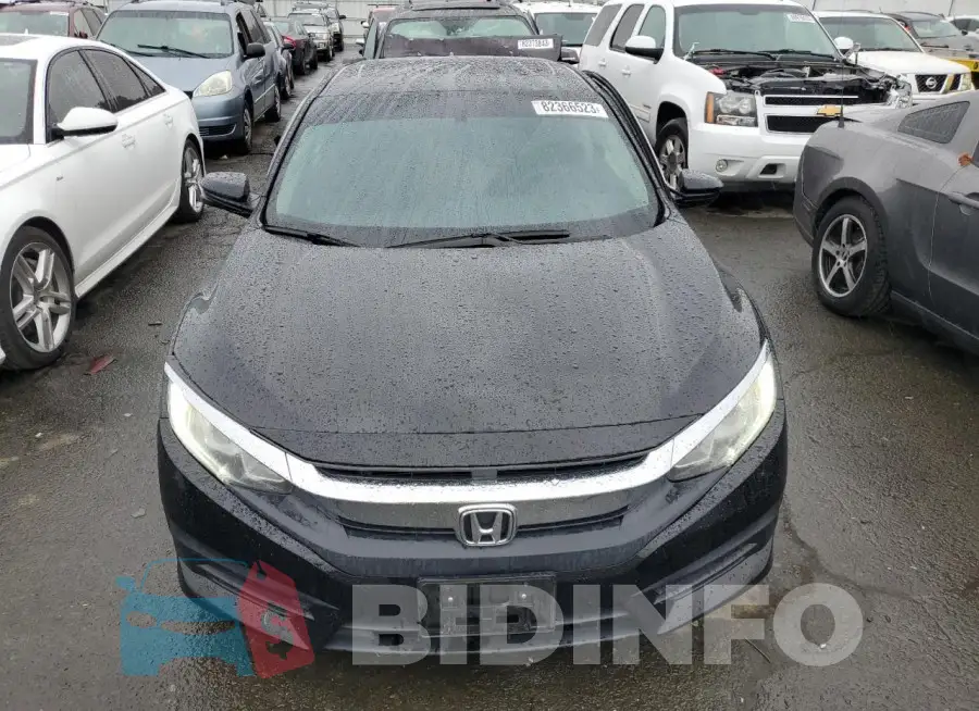 19XFC2F74HE228488 Photo# 5