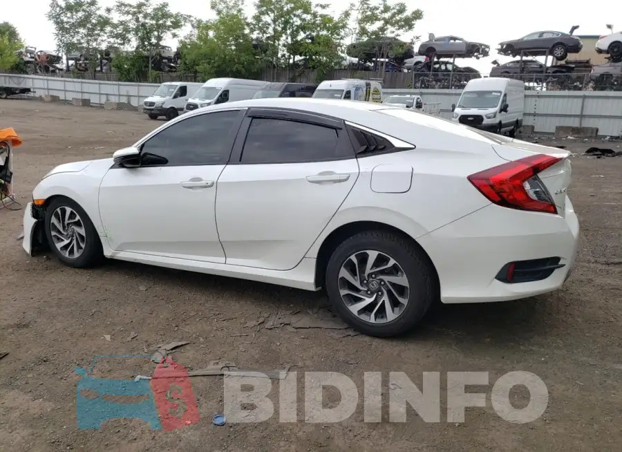 19XFC2F78GE075628 Photo# 2