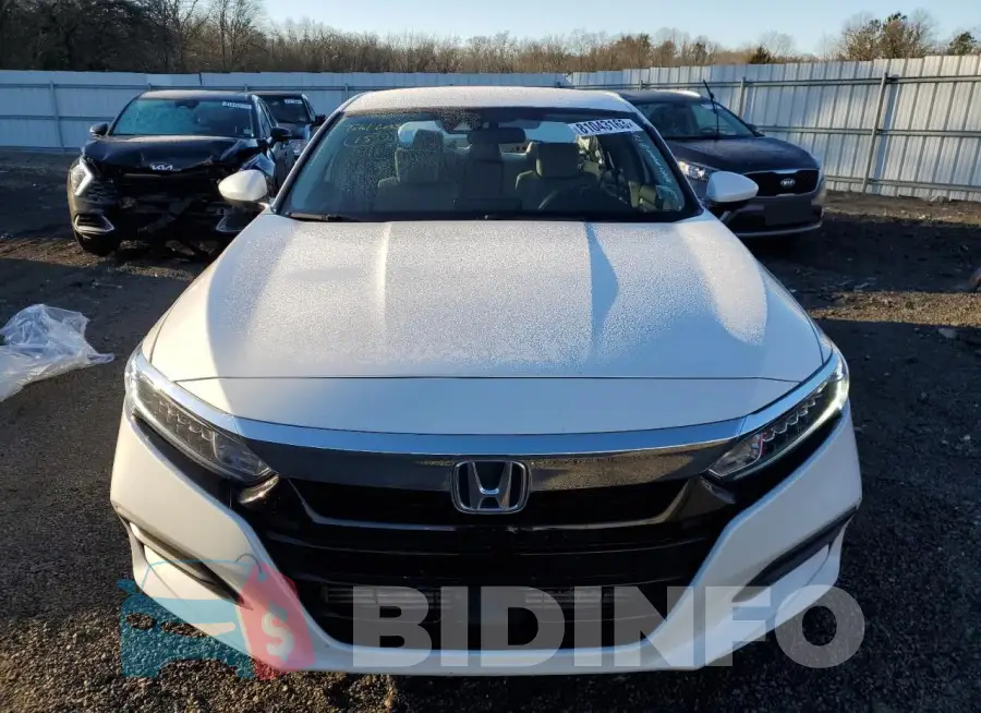 1HGCV1F13JA131621 Photo# 5