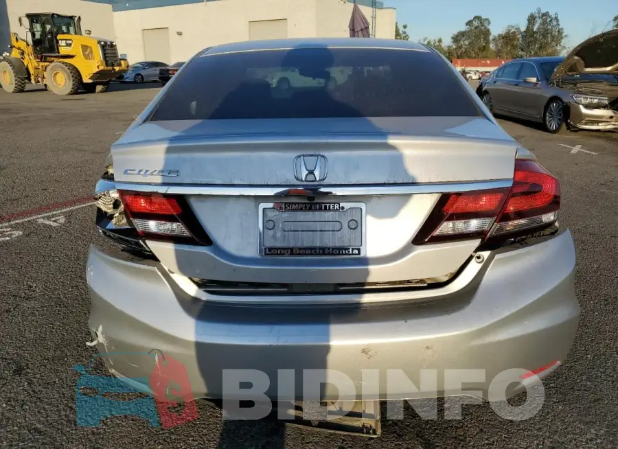 2HGFB2F7XFH550087 Photo# 6