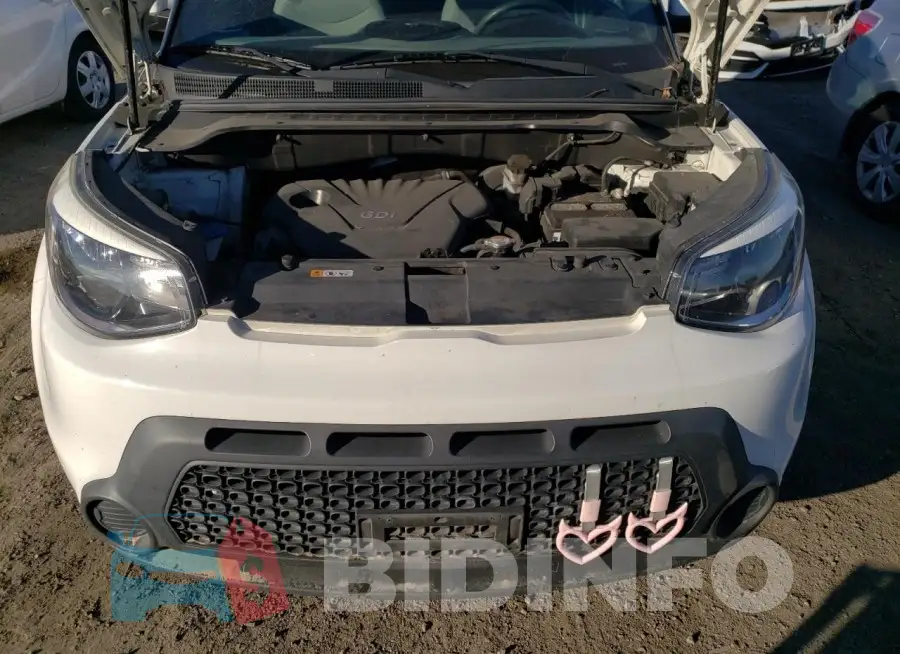 KNDJN2A2XF7167614 Photo# 11