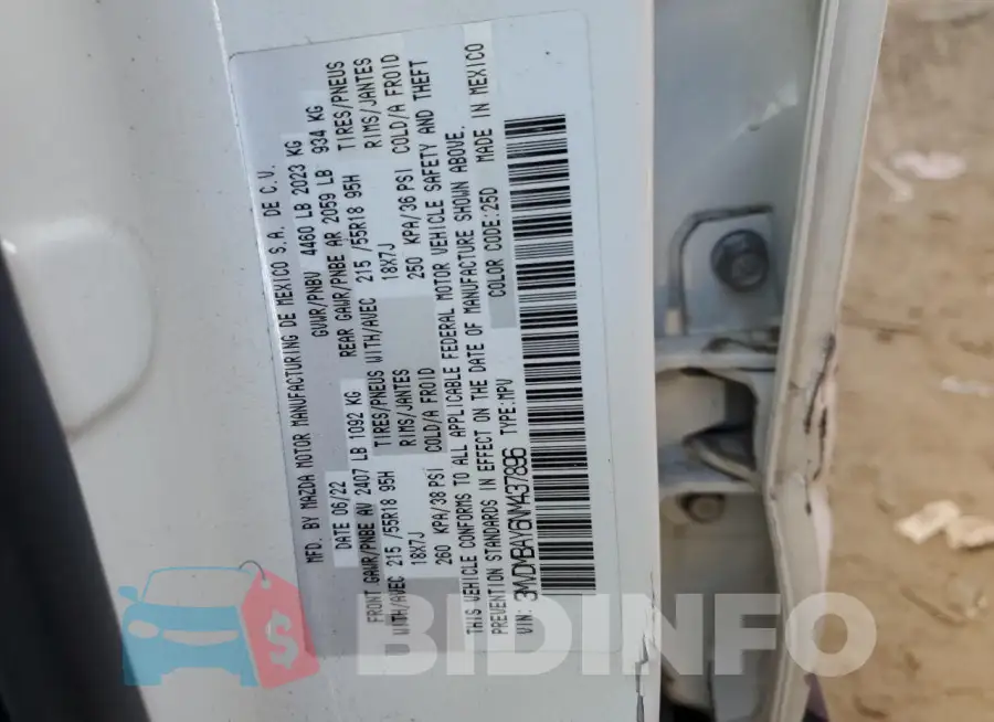 3MVDMBAY6NM437896 Photo# 13