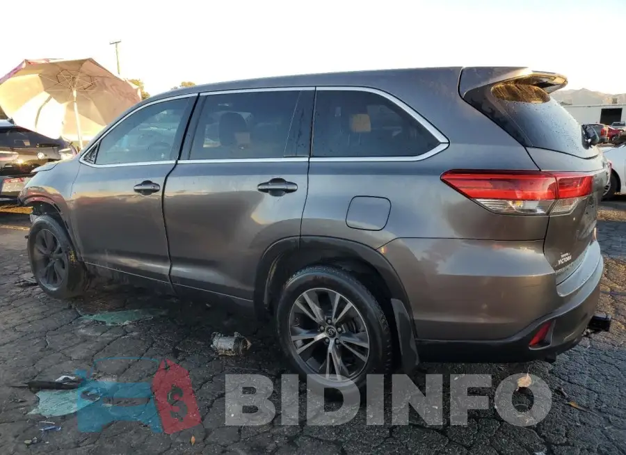 5TDZZRFH7JS258075 Photo# 2