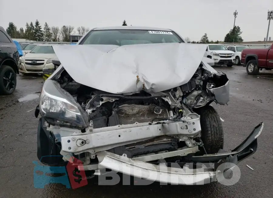 VNKKTUD37FA055261 Photo# 5