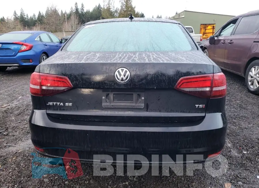 3VWDB7AJ8HM392629 Photo# 6