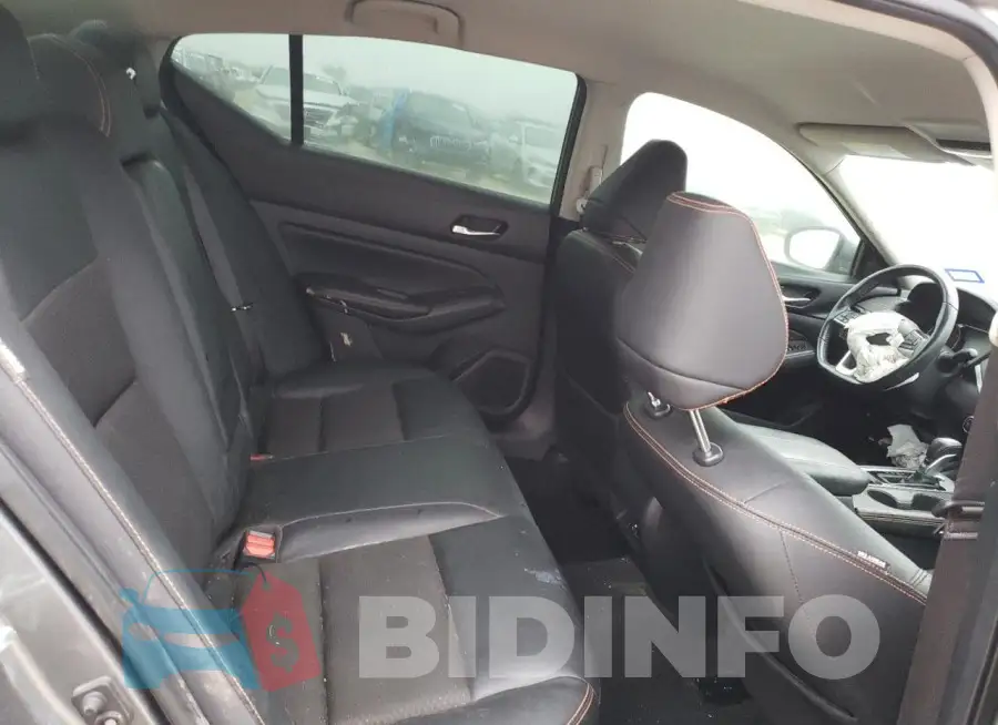 1N4BL4CV3LC129227 Photo# 10