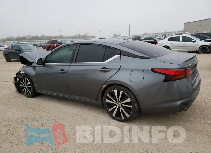 1N4BL4CV3LC129227 Photo# 2