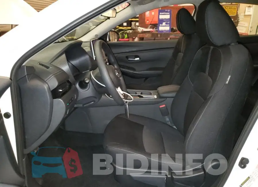 3N1AB8CV7RY218480 Photo# 7