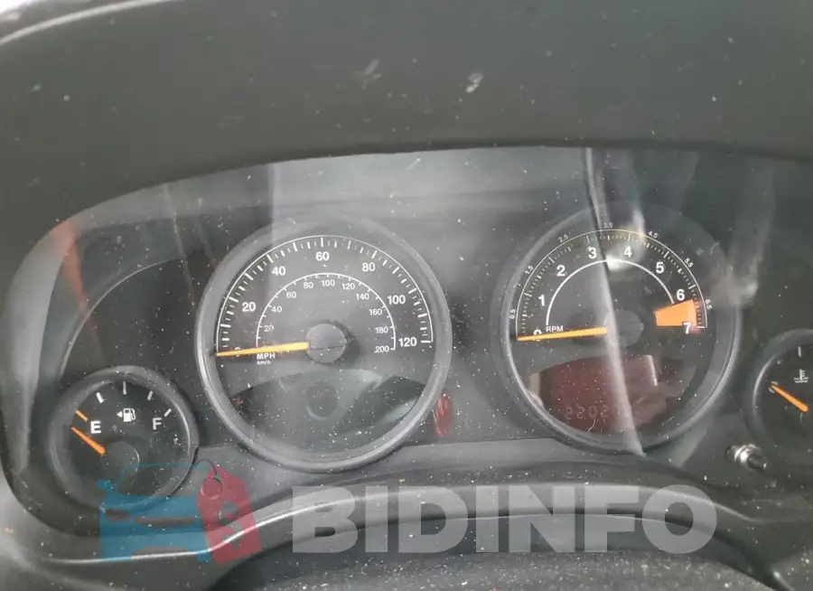 1C4NJRBB1FD216656 Photo# 9