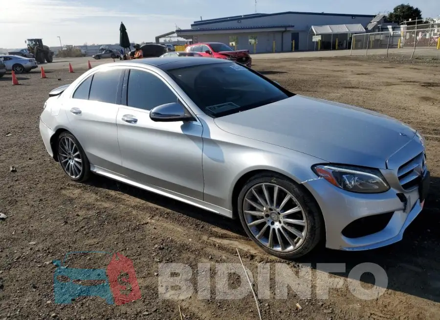 55SWF4JB3GU167401 Photo# 4