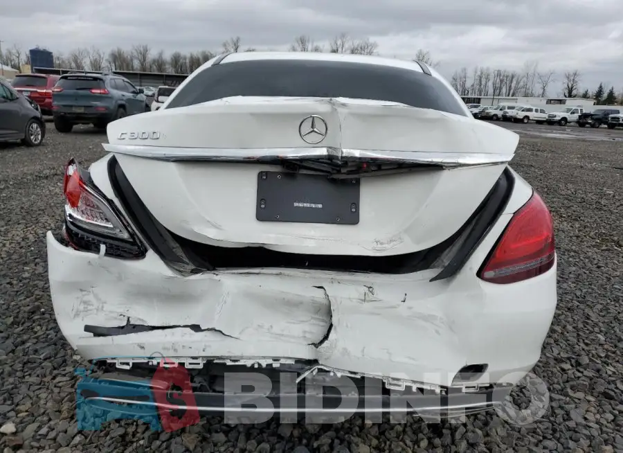 55SWF8DB9LU333322 Photo# 6