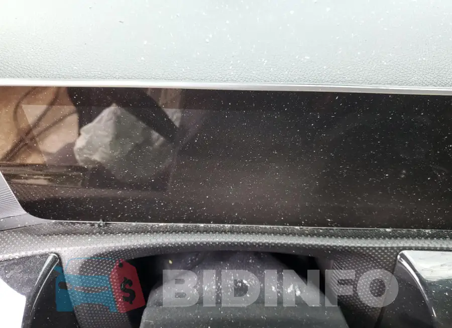 WDD3G4FB9LW040268 Photo# 9