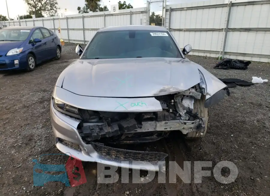 2C3CDXHG3JH125426 Photo# 5